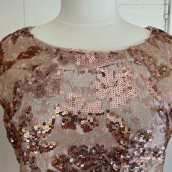 NWT Vince Camuto Sequin Blush Rose Gold Metallic Sheath Dress 14 (fits like 12) - Picture 12 of 16